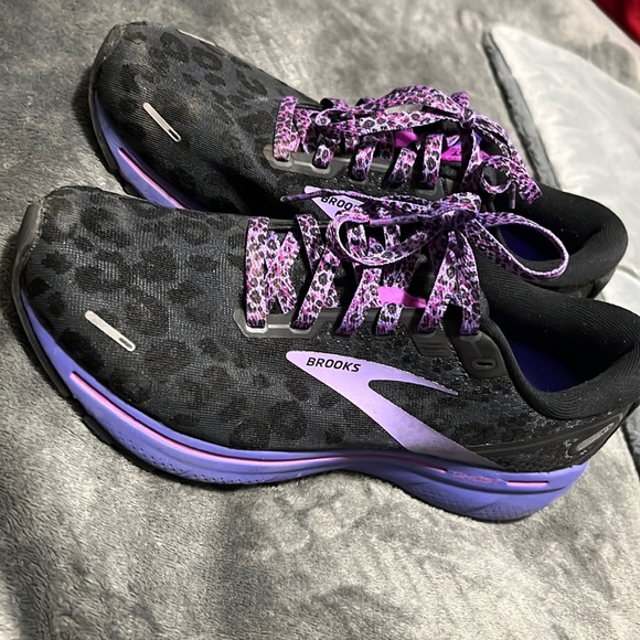 Brooks Shoes - Brooks shoes